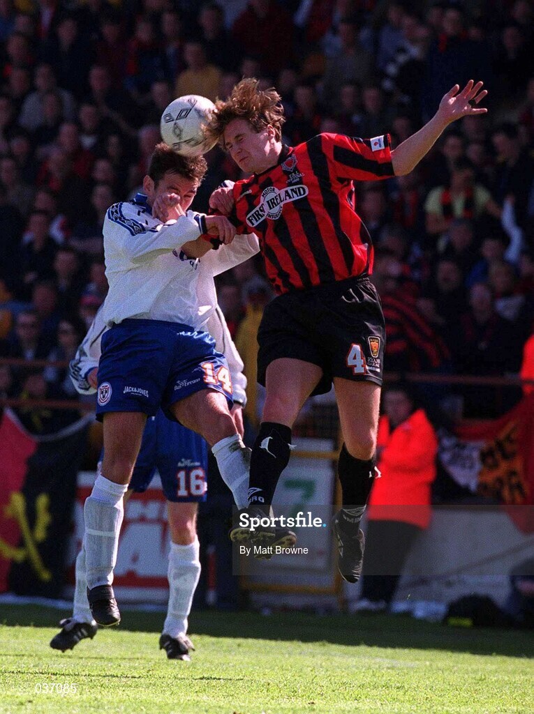 30 April 2000; Pat Fenlon of Shelbourne in action against Kevin Hunt of Bohemians during the FAI Cup Final match between Shelbourne and Bohemians at Tolka Park in Dublin. Photo by Matt Browne/Sportsfile