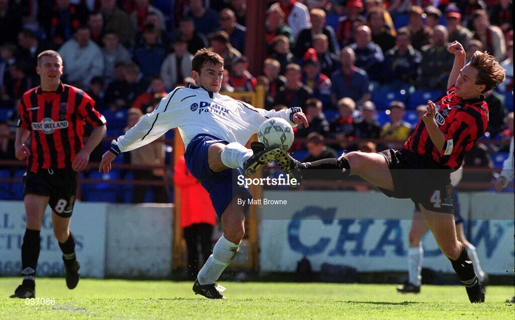 30 April 2000; Pat Fenlon of Shelbourne in action against Kevin Hunt of Bohemians during the FAI Cup Final match between Shelbourne and Bohemians at Tolka Park in Dublin. Photo by Matt Browne/Sportsfile
