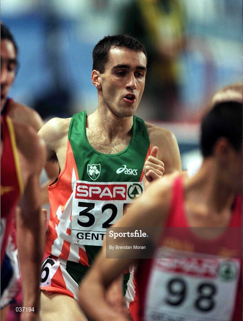 25 February 2000; Mark Carroll of Ireland during the Men's 3000m on Day One of the European Athletics Indoor Championships at Flanders Sports Arena in Ghent, Belgium. Photo by Brendan Moran/Sportsfile