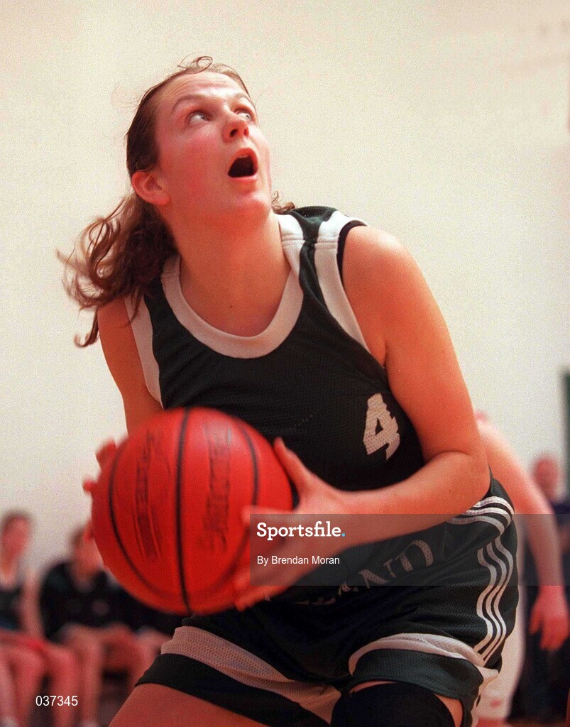 11 February 2000; Neassa O'Keeffe of Ireland during the Junior Women's International Friendly match between Ireland and England in Skibbereen, Cork. Photo by Brendan Moran/Sportsfile