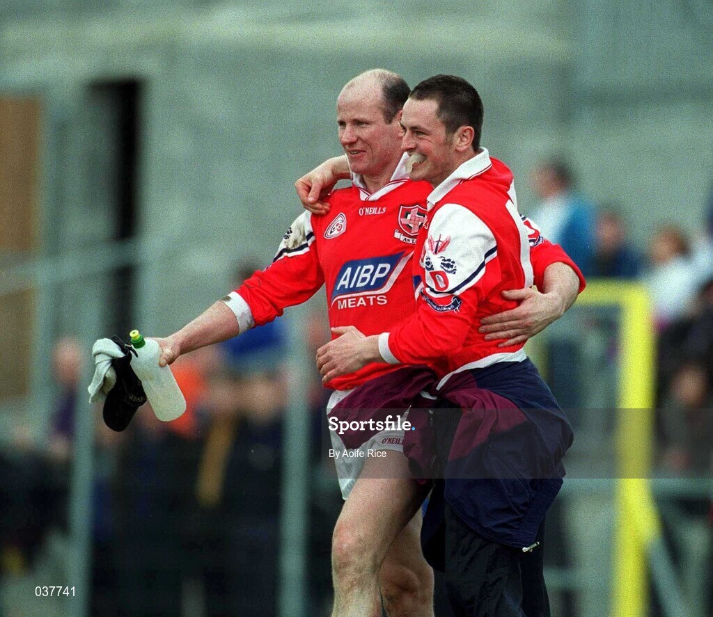 23 April 2000; Stephen Melia, left and Denis Reilly of Louth celebrate following the Church & General National Football League Division 2 Semi-Final match between Louth and Laois at Cusack Park in Mullingar, Westmeath. Photo by Aoife Rice/Sportsfile