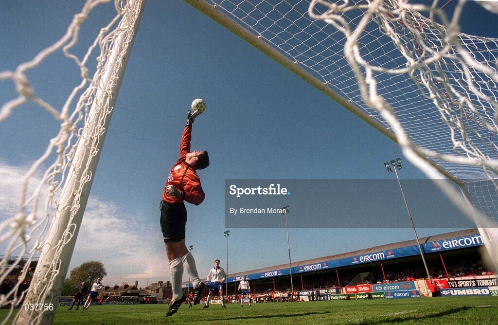 30 April 2000; Steve Williams of Shelbourne saves a shot at goal during the FAI Cup Final match between Shelbourne and Bohemians at Tolka Park in Dublin. Photo by Brendan Moran/Sportsfile