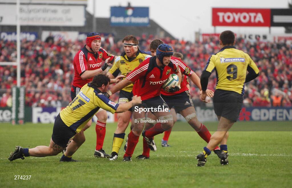 18 November 2007; Alan Quinlan, Munster, is tackled by Thomas Dimongo, Clermont Auvergne. Heineken Cup, Pool 5, Round 2, Munster v Clermont Auvergne, Thomond Park, Limerick. Picture credit; Brendan Moran / SPORTSFILE *** Local Caption ***