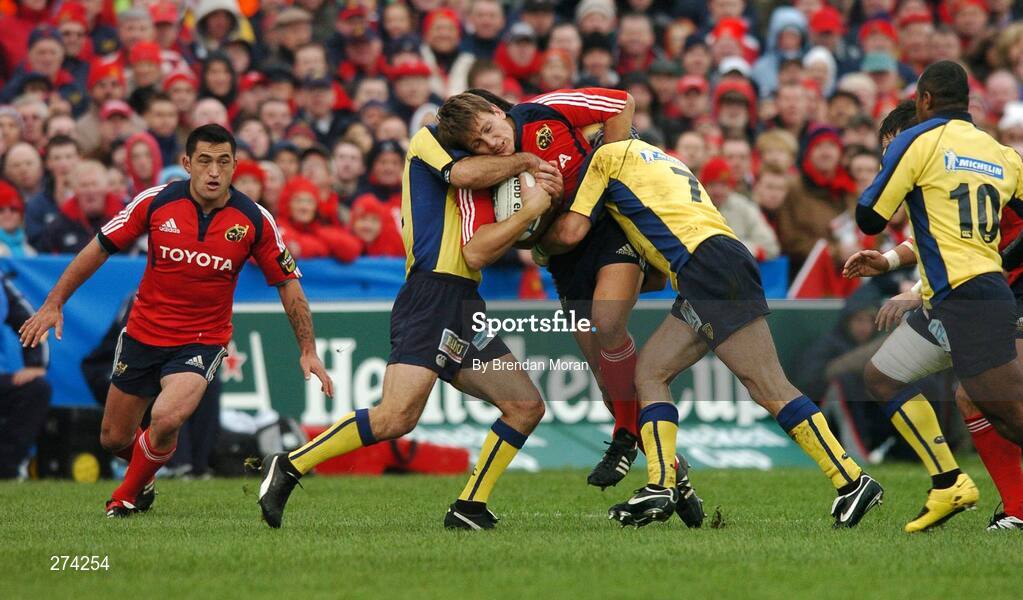 18 November 2007; Shaun Payne, Munster, is tackled by Raphael Chanal, left, and Emmanuel Etian, Clermont Auvergne. Heineken Cup, Pool 5, Round 2, Munster v Clermont Auvergne, Thomond Park, Limerick. Picture credit; Brendan Moran / SPORTSFILE *** Local Caption ***