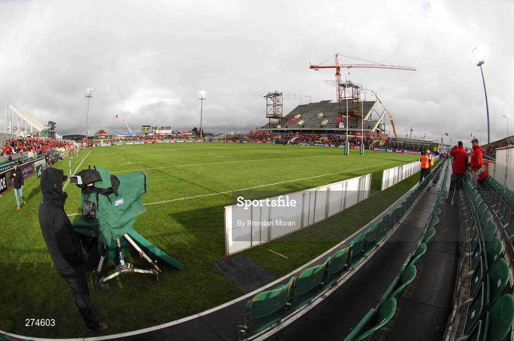 18 November 2007; A general view of the redevelopment work at Thomond Park. Heineken Cup, Pool 5, Round 2, Munster v Clermont Auvergne, Thomond Park, Limerick. Picture credit; Brendan Moran / SPORTSFILE