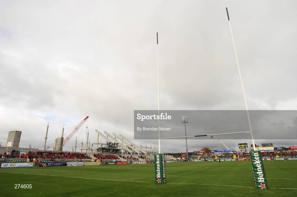 18 November 2007; A general view of the redevelopment work at Thomond Park. Heineken Cup, Pool 5, Round 2, Munster v Clermont Auvergne, Thomond Park, Limerick. Picture credit; Brendan Moran / SPORTSFILE