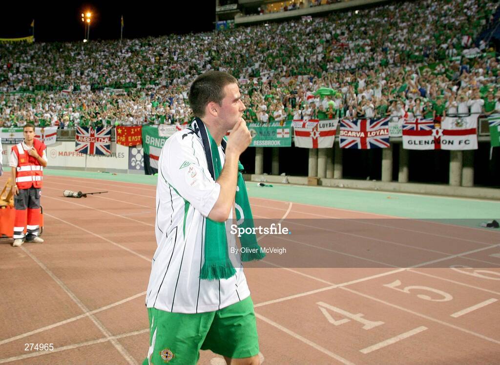 21 November 2007; A dejected David Healy, Northern Ireland, after the game. 2008 European Championship Qualifier, Spain v Northern Ireland, Estadio de Gran Canaria, Las Palmas, Spain. Picture credit; Oliver McVeigh / SPORTSFILE
