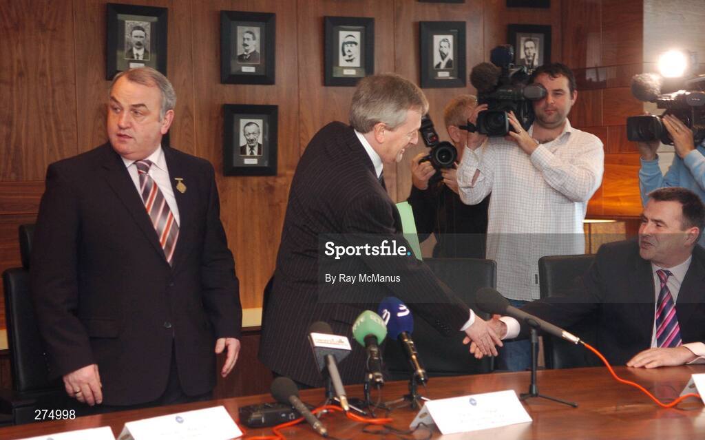 22 November 2007; GAA President Nickey Brennan stands up after the press conference to announce that Paraic Duffy, from Scotstown, Co Monaghan, will succeed Liam Mulvihill as Director General (Ard Stiúrthóir) of the Association. Mr Duffy, centre, shakes hands with the Stadium Director Peter McKenna as the press conference closes. Croke Park, Dublin. Picture credit; Caroline Quinn / SPORTSFILE