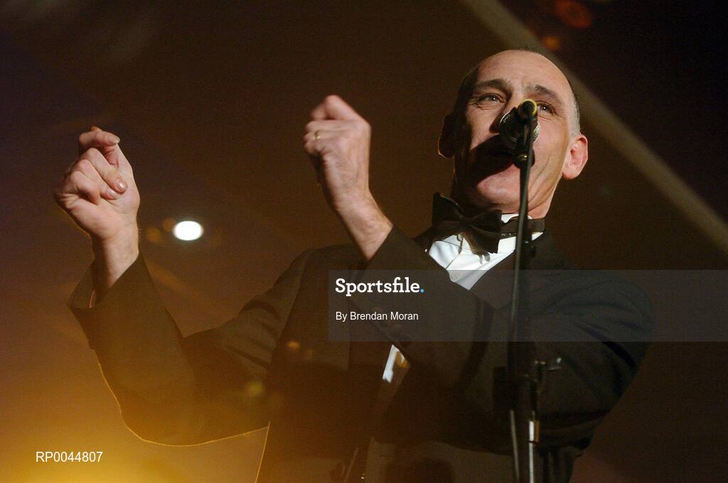 17 November 2007; Former Meath footballer David Beggy performing at the 2007 O'Neills/TG4 Ladies Gaelic Football All-Star Awards.  Citywest Hotel, Conference, Leisure & Golf Resort, Saggart, Co Dublin. Picture credit: Brendan Moran / SPORTSFILE  *** Local Caption ***