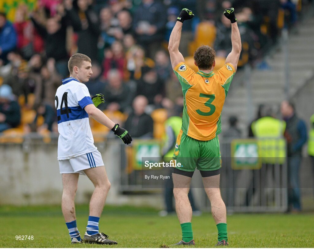 14 February 2015; Corofin's Kieran Fitzgerald celebrates at the final whistle as Greg Murphy, St. Vincent's, offers his congratulations. AIB GAA Football All-Ireland Senior Club Championship, Semi-Final, Corofin v St Vincent's. O'Connor Park, Tullamore, Co. Offaly. Picture credit: Ray Ryan / SPORTSFILE
