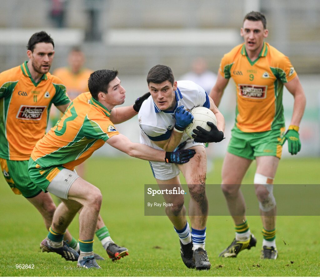 14 February 2015; Diarmuid Connolly, St Vincent's, in action against Michael Farragher, Martin Farragher and Ronan Steede, Corofin. AIB GAA Football All-Ireland Senior Club Championship, Semi-Final, Corofin v St Vincent's. O'Connor Park, Tullamore, Co. Offaly. Picture credit: Ray Ryan / SPORTSFILE