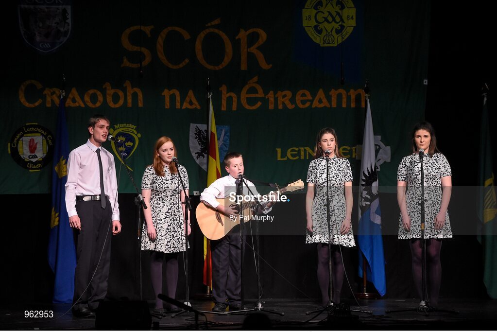 14 February 2015; The Moate All Whites, Co. Westmeath, team of Lisa King, Roisin Hamm, Jennifer Coughlan, James Rabbitte and Oisin Johnston, competing in the Ballad Group competition during the All-Ireland Scór na nÓg Championship Finals 2015. Citywest Hotel, Saggart, Co. Dublin. Picture credit: Pat Murphy / SPORTSFILE
