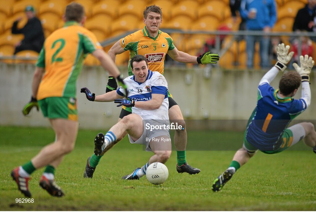 14 February 2015; Ciaran Dorney, St Vincent's, shoots on goal which was saved near the line against Kieran Fitzgerald, Kieran McGrath and goalkeeper Tom Healy, Corofin. AIB GAA Football All-Ireland Senior Club Championship, Semi-Final, Corofin v St Vincent's. O'Connor Park, Tullamore, Co. Offaly. Picture credit: Ray Ryan / SPORTSFILE