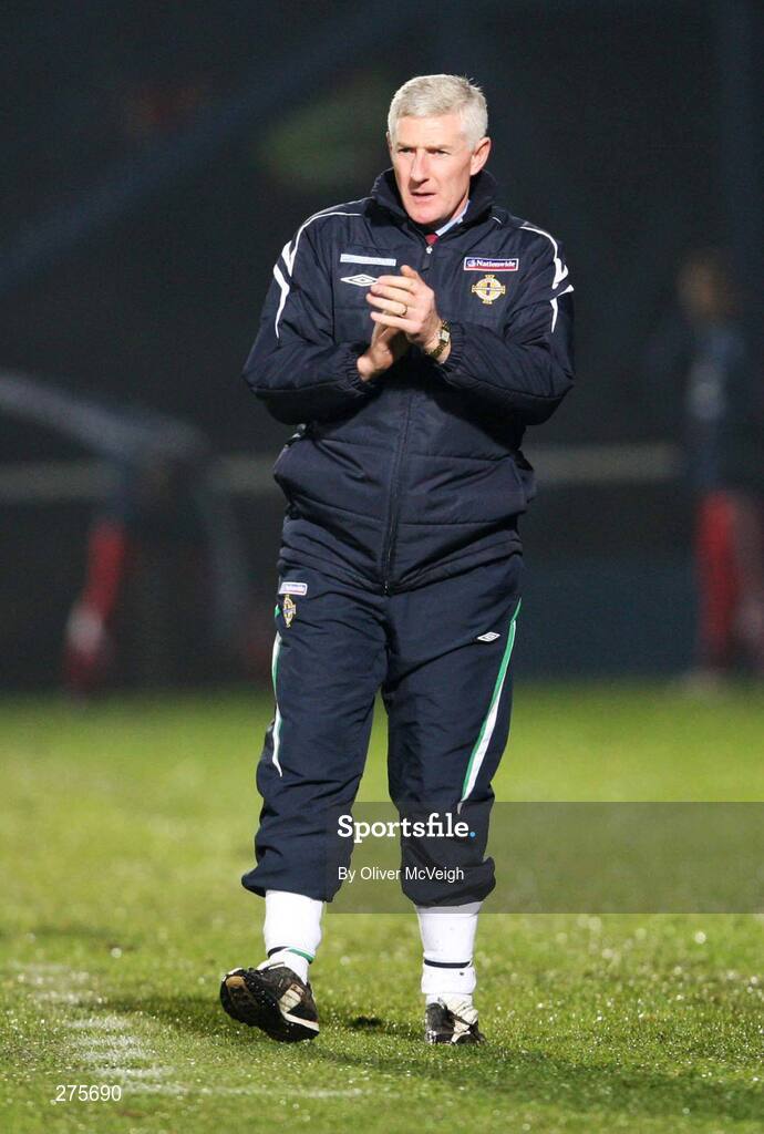 17 November 2007; Northern Ireland manager Nigel Worthington. 2008 European Championship Qualifier, Northern Ireland v Denmark, Windsor Park, Belfast, Co. Antrim. Picture credit; Oliver McVeigh / SPORTSFILE