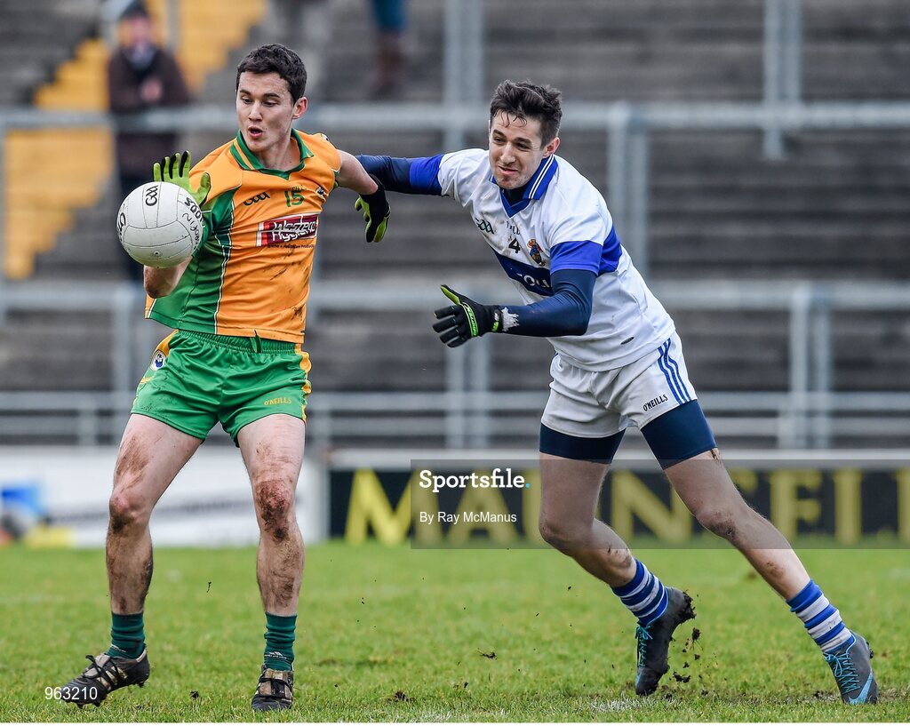 14 February 2015; Ian Burke, Corofin, in action against Hugh Gill, St Vincent's. AIB GAA Football All-Ireland Senior Club Championship, Semi-Final, Corofin v St Vincent's. O'Connor Park, Tullamore, Co. Offaly. Picture credit: Ray McManus / SPORTSFILE
