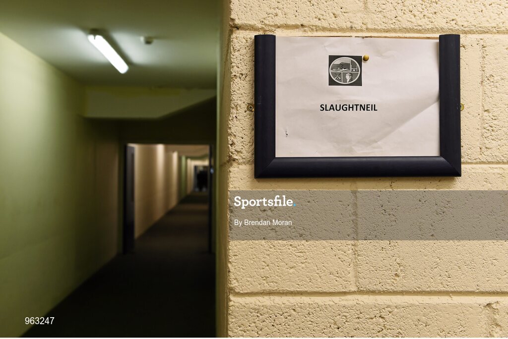 15 February 2015; The sign outside the Slaughtneil dressing room ahead of the game. AIB GAA Football All-Ireland Senior Club Championship, Semi-Final, Austin Stacks v Slaughtneil, O'Moore Park, Portlaoise, Co. Laois. Picture credit: Brendan Moran / SPORTSFILE