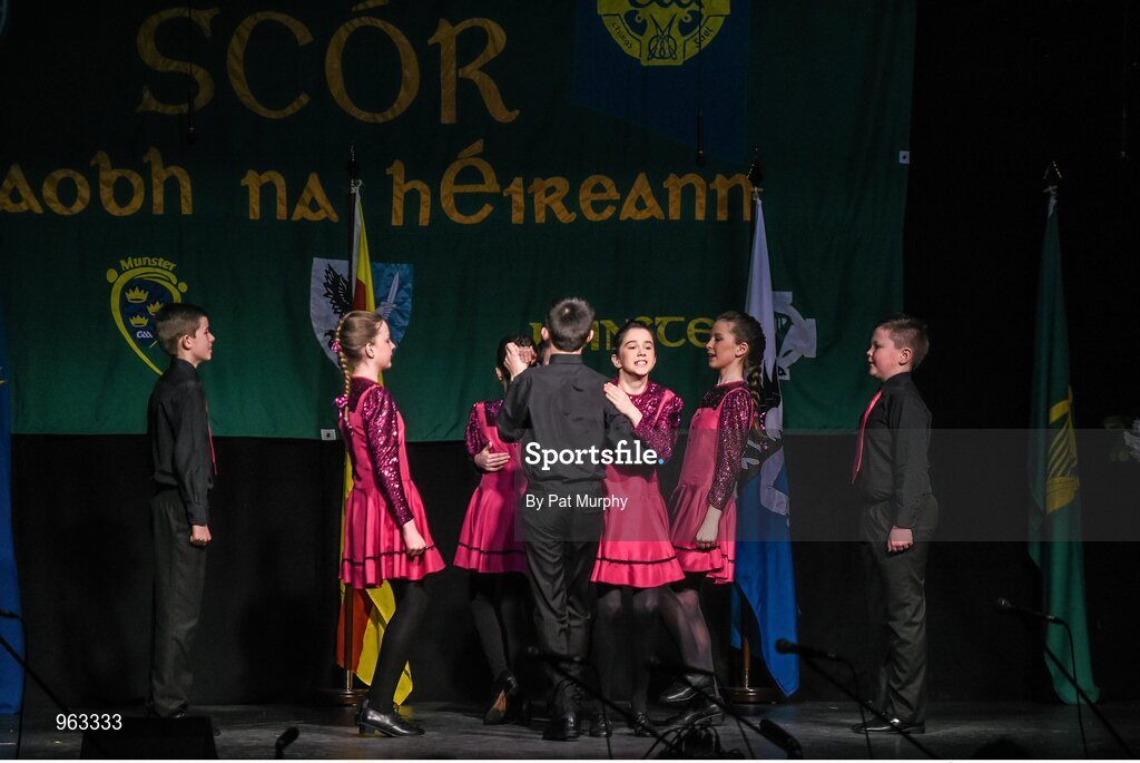 14 February 2015; The Lissycasey, Co. Clare, team of Lisa an Chnoic, Clodagh Ni Eirlthi, Eilis Roise Ni Colgain, Eibhlin Ni Ghriofa, Aodhan O hAnrachain, Shane O Griofa, Evan O Suilleabhain and Caolan Mac Concro, competing in the Set Dancing competition during the All-Ireland Scór na nÓg Championship Finals 2015. Citywest Hotel, Saggart, Co. Dublin. Picture credit: Pat Murphy / SPORTSFILE