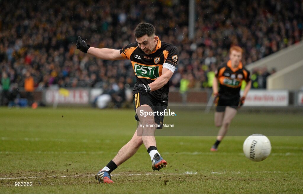 15 February 2015; Pa McCarthy, Austin Stacks, scores his and his side's first goal from a rebounded penalty. AIB GAA Football All-Ireland Senior Club Championship, Semi-Final, Austin Stacks v Slaughtneil, O'Moore Park, Portlaoise, Co. Laois. Picture credit: Brendan Moran / SPORTSFILE