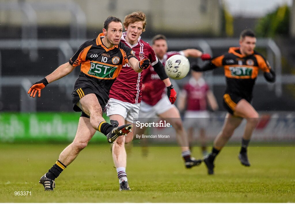 15 February 2015; Mikey Collins, Austin Stacks, in action against Ronan Bradley, Slaughtneil. AIB GAA Football All-Ireland Senior Club Championship, Semi-Final, Austin Stacks v Slaughtneil, O'Moore Park, Portlaoise, Co. Laois. Picture credit: Brendan Moran / SPORTSFILE