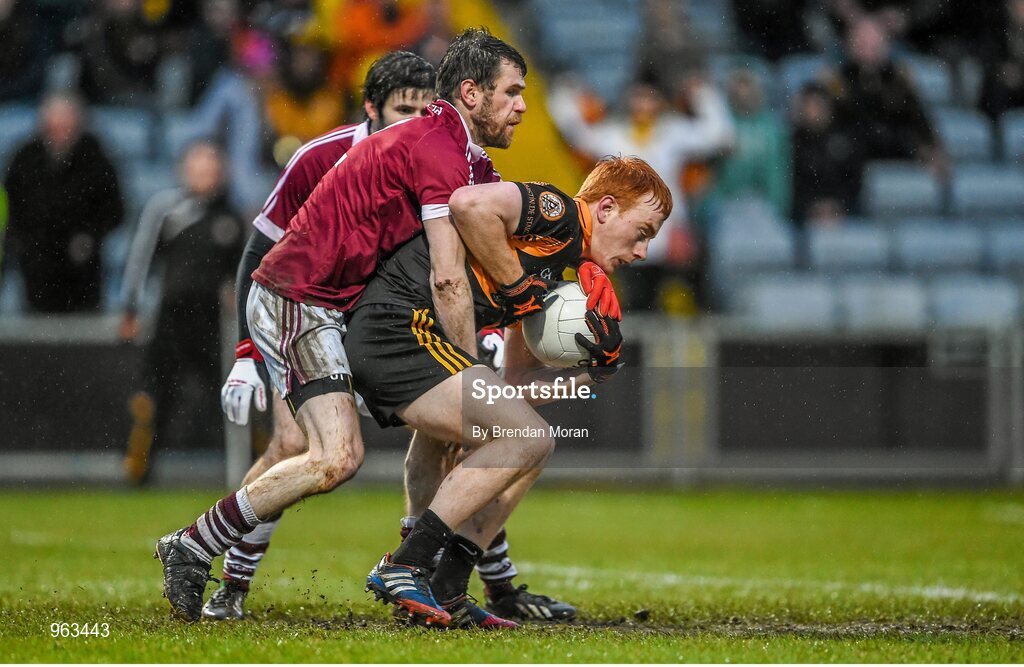 15 February 2015; Shane O'Callaghan, Austin Stacks, in action against Francis McEldowney, Slaughtneil. AIB GAA Football All-Ireland Senior Club Championship, Semi-Final, Austin Stacks v Slaughtneil, O'Moore Park, Portlaoise, Co. Laois. Picture credit: Brendan Moran / SPORTSFILE