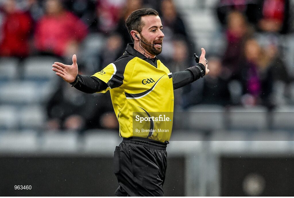 15 February 2015; Referee David Gough signals a penalty for Austin Stacks. AIB GAA Football All-Ireland Senior Club Championship, Semi-Final, Austin Stacks v Slaughtneil, O'Moore Park, Portlaoise, Co. Laois. Picture credit: Brendan Moran / SPORTSFILE