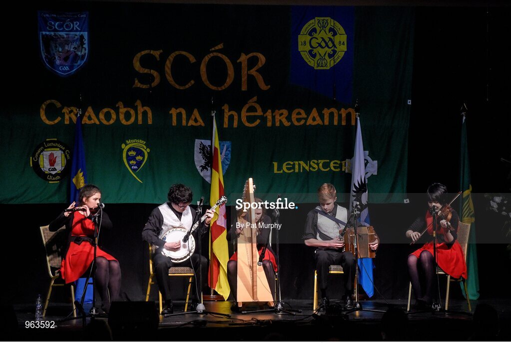 14 February 2015; The Na Fianna, Co. Offaly, team of Finnian Carton, Muireann Carton, Cathal Brady, Karen Brady and Rachael Dunne competing in the Instrumental Music competition during the All-Ireland Scór na nÓg Championship Finals 2015. Citywest Hotel, Saggart, Co. Dublin. Picture credit: Pat Murphy / SPORTSFILE