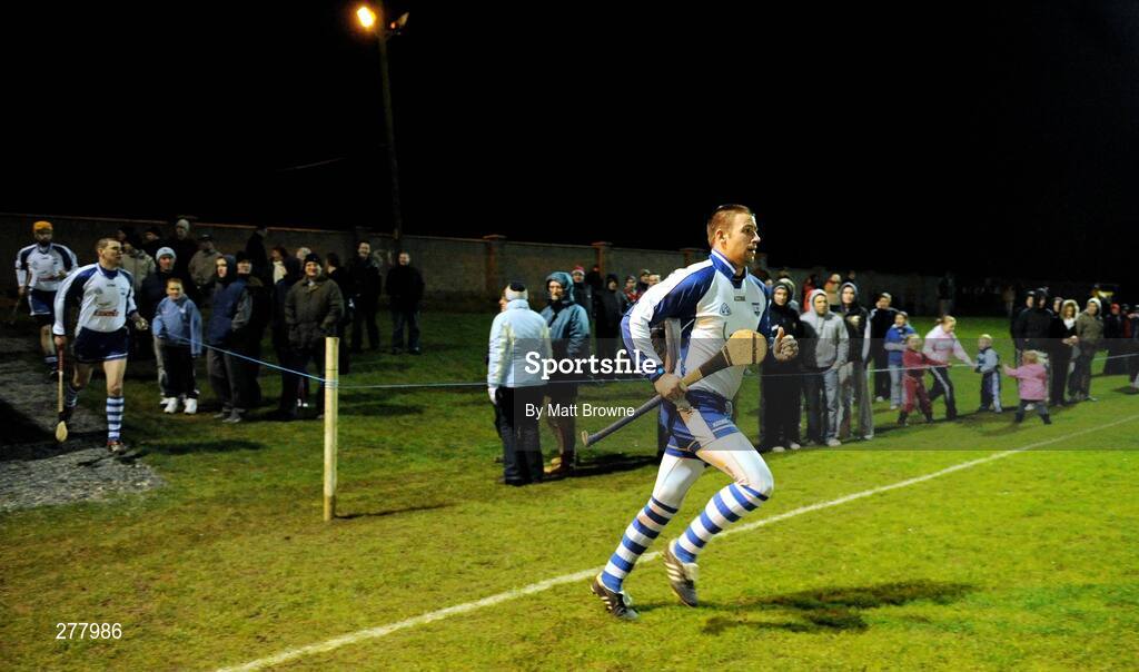 2 January 2008; Dan Shanahan, Waterford, makes his way onto the pitch for the start of the game against Waterford Institute of Technology. Waterford Crystal tournament, Waterford v Waterford Institute of Technology, St Molleran's club, Carrick-On-Suir, Co. Tipperary. Picture credit: Matt Browne / SPORTSFILE