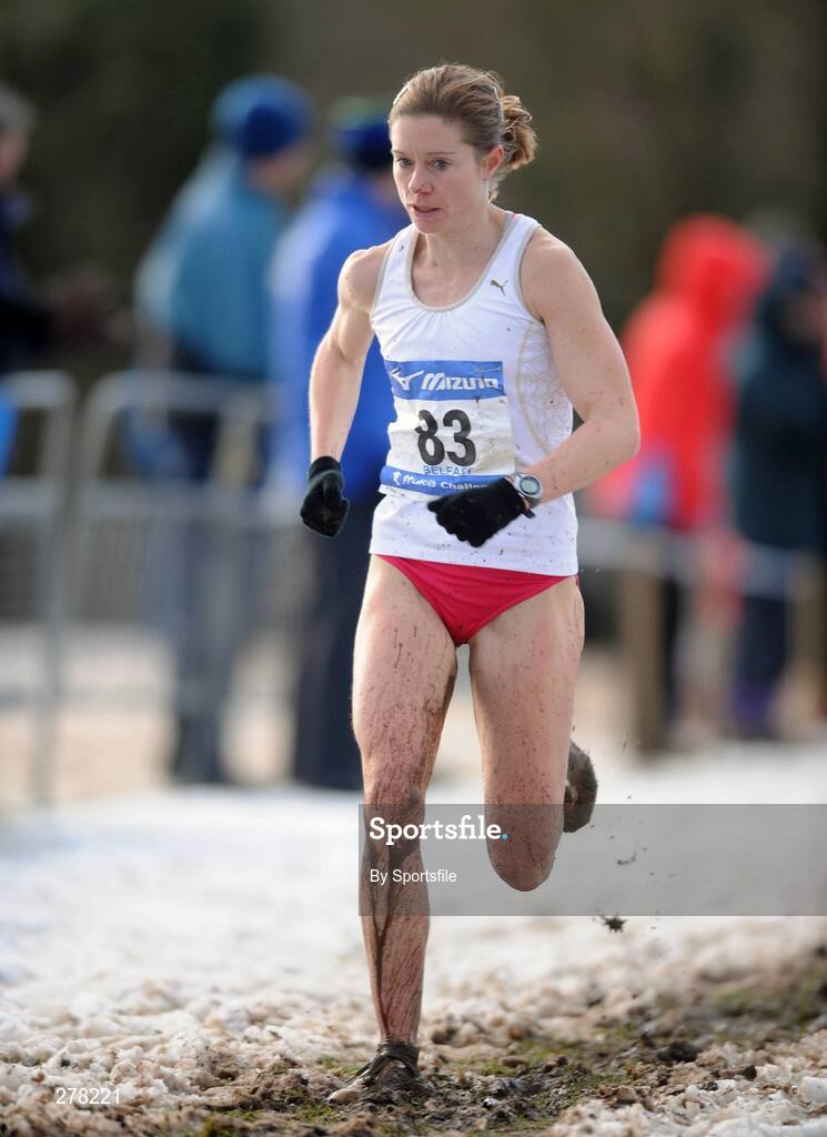 5 January 2008; England's Hayley Yelling on her way to winning the Senior/Veteran Women's Race during the Belfast International Cross Country. Stormont Estate, Belfast, Co. Antrim. Picture credit; Paul Mohan / SPORTSFILE