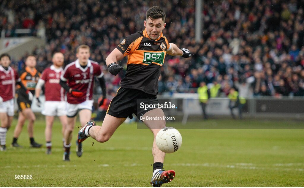 15 February 2015; Pa McCarthy, Austin Stacks, scores his side's first goal from the rebounded penalty. AIB GAA Football All-Ireland Senior Club Championship, Semi-Final, Austin Stacks v Slaughtneil, O'Moore Park, Portlaoise, Co. Laois. Picture credit: Brendan Moran / SPORTSFILE