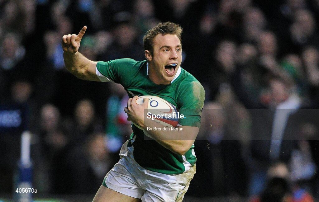 27 February 2010; Ireland's Tommy Bowe celebrates scoring his second and his side's third and winning try against England. RBS Six Nations Rugby Championship, England v Ireland, Twickenham Stadium, Twickenham, London, England. Picture credit: Brendan Moran / SPORTSFILE