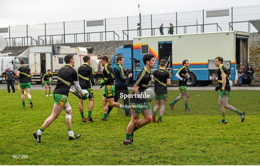 14 February 2015; Conor Langan, Corofin, during the warm-up on the back pitch before the game. AIB GAA Football All-Ireland Senior Club Championship, Semi-Final, Corofin v St Vincent's. O'Connor Park, Tullamore, Co. Offaly. Picture credit: Ray McManus / SPORTSFILE