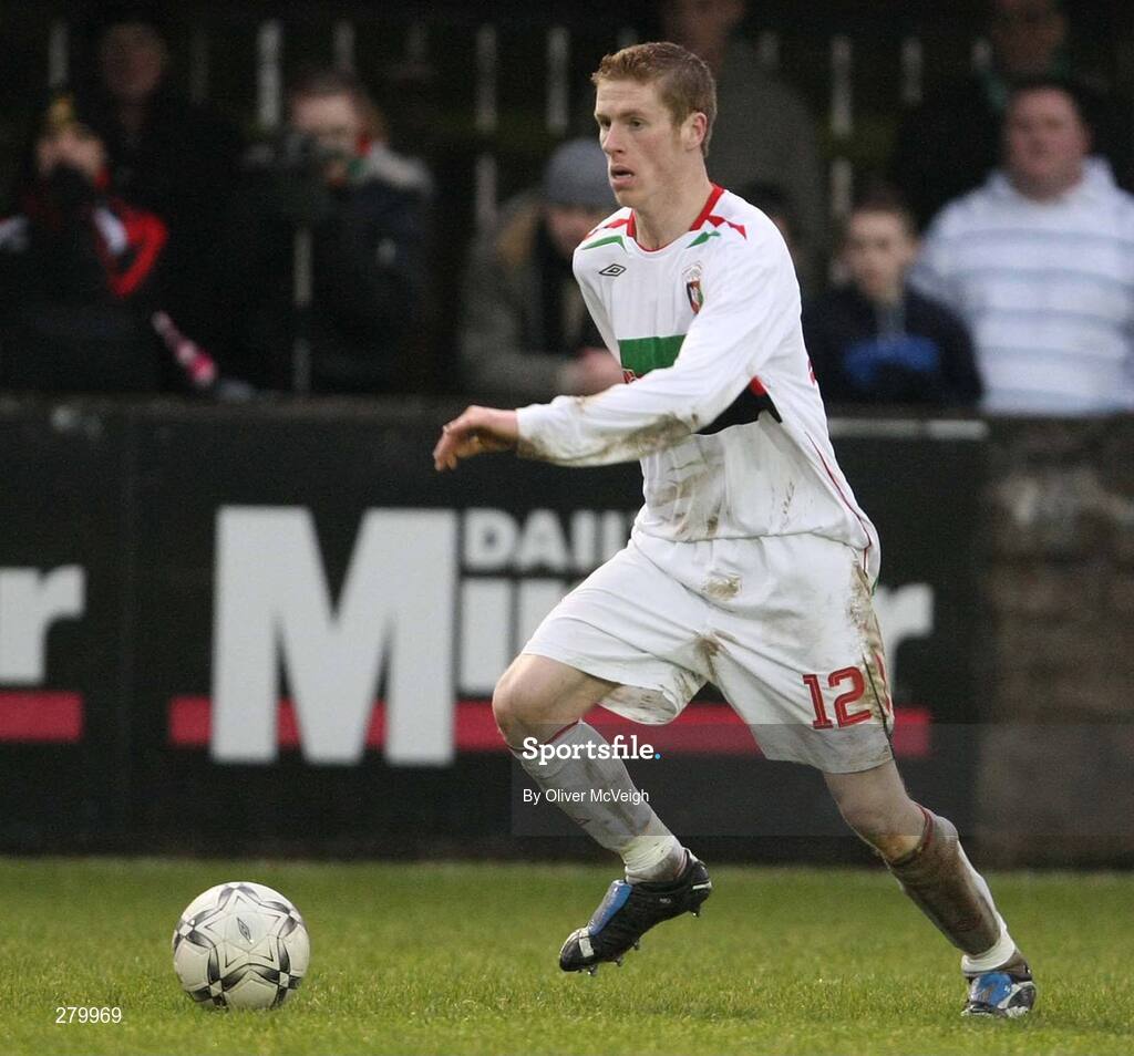 19 January 2008; Darren Boyce, Glentoran. Carnegie Premier League, Dungannon Swifts v Glentoran, Stangmore Park, Dungannon, Co. Tyrone. Picture credit; Oliver McVeigh / SPORTSFILE