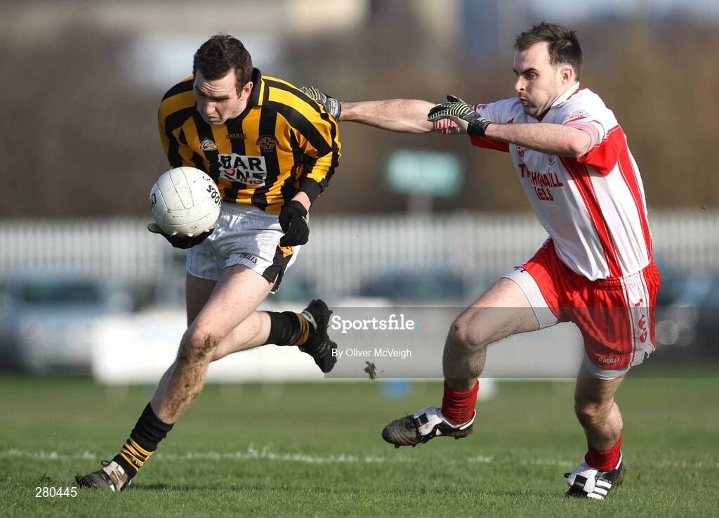 27 January 2008; David McKenna, Crossmaglen Rangers, in action against Gary Kane, Tir Chonaill Gaels. AIB All-Ireland Club Football Championship Quarter-Final, Tir Chonaill Gaels v Crossmaglen Rangers, Emerald Gaelic Grounds, Ruislip, London, England. Picture credit: Oliver McVeigh / SPORTSFILE