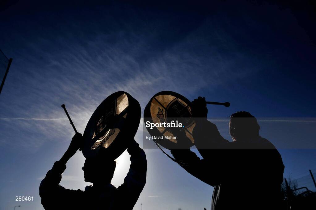 27 January 2008; Two dublin supporters cheer on their team during the game. O'Byrne cup semi-final replay, Carlow v Dublin, Dr. Cullen Park, Carlow. Picture credit: David Maher / SPORTSFILE