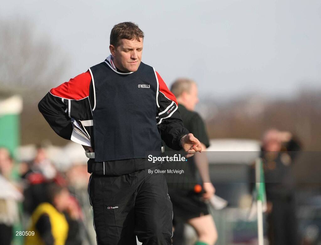 27 January 2008; Tir Chonaill Gaels manager, Maurice Carr, on the sideline. AIB All-Ireland Club Football Championship Quarter-Final, Tir Chonaill Gaels v Crossmaglen Rangers, Emerald Gaelic Grounds, Ruislip, London, England. Picture credit: Oliver McVeigh / SPORTSFILE