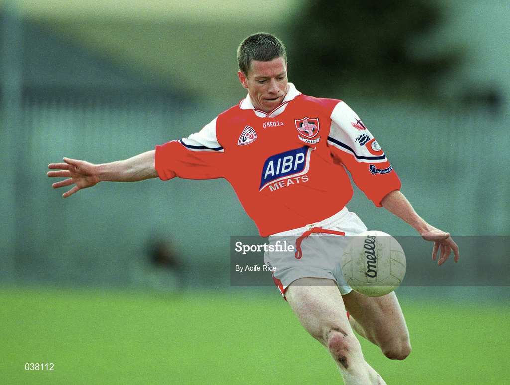 23 April 2000; David Reilly of Louth during the Church & General National Football League Division 2 Semi-Final match between Louth and Laois at Cusack Park in Mullingar, Westmeath. Photo by Aoife Rice/Sportsfile