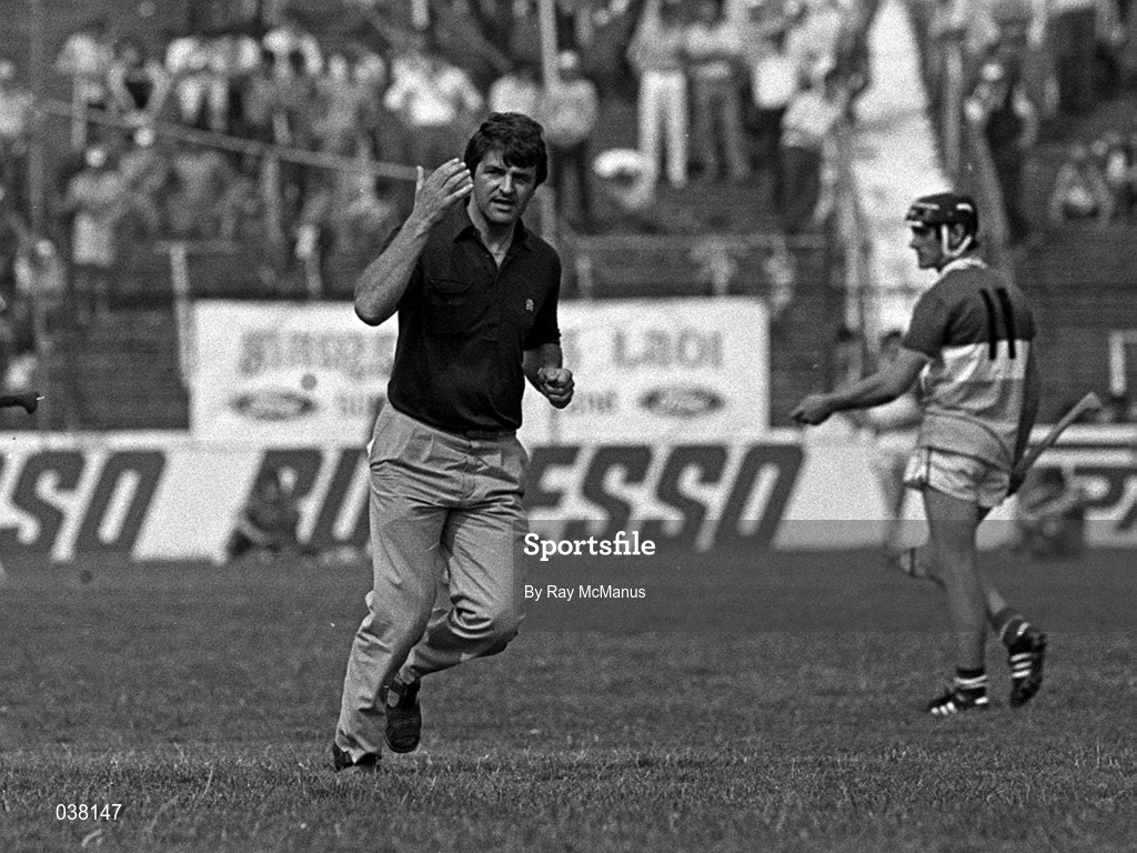 5 August 1984; Offaly manager Dermot Healy during the All-Ireland Senior Hurling Championship Semi-Final match between Galway and Offaly at Semple Stadium in Thurles, Tipperary. Photo by Ray McManus/Sportsfile