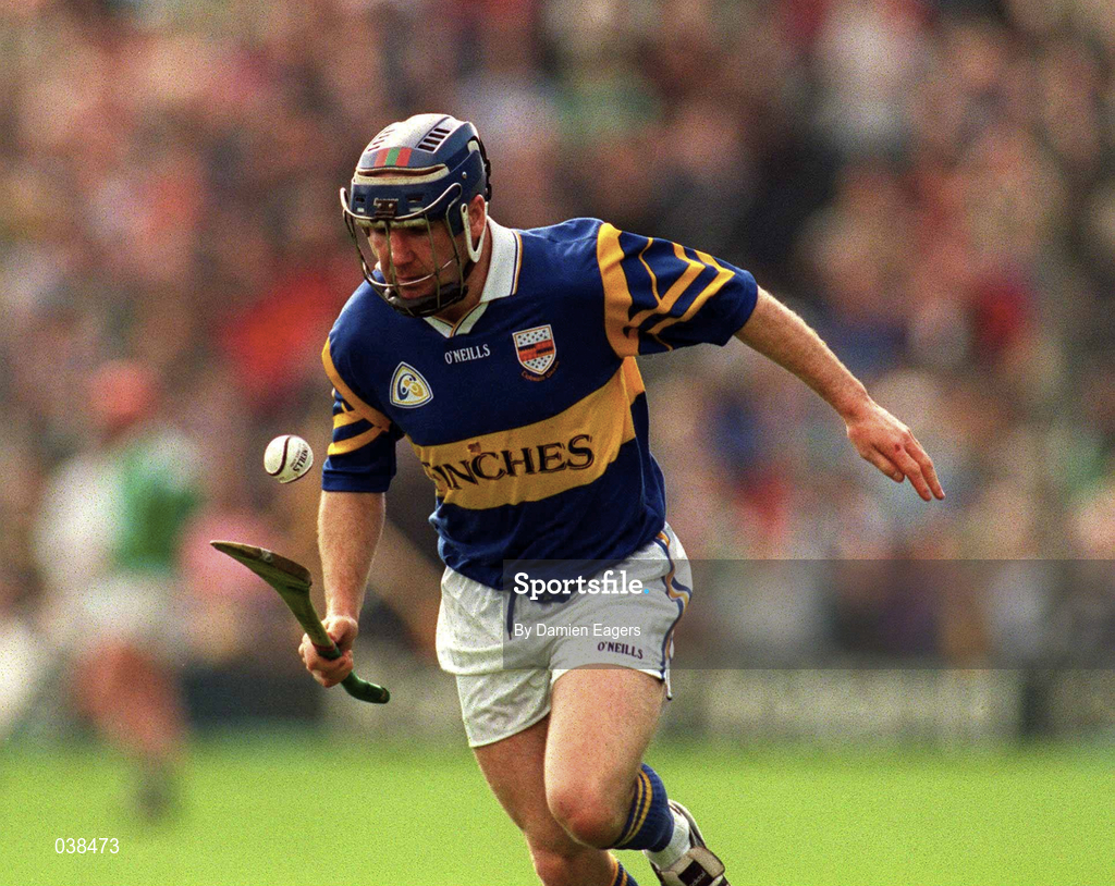 30 April 2000; John Leahy of Tipperary during the Church & General National Hurling League Division 1 Semi-Final match between Tipperary and Limerick at Semple Stadium in Thurles, Tipperary. Photo by Damien Eagers/Sportsfile