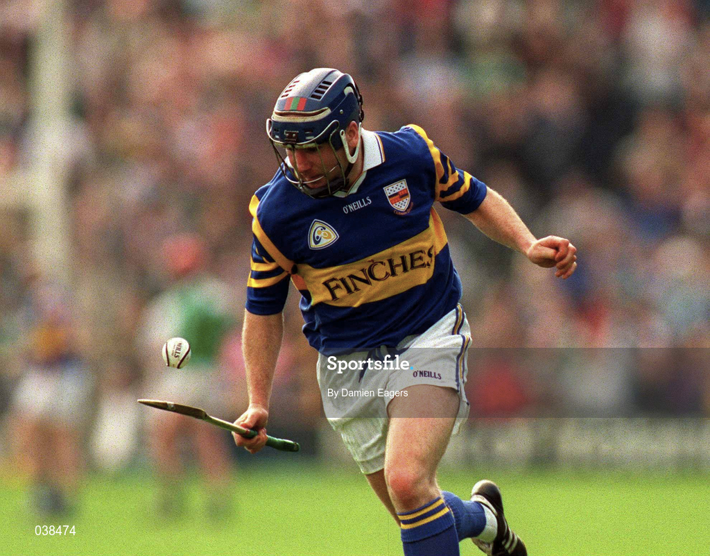 30 April 2000; John Leahy of Tipperary during the Church & General National Hurling League Division 1 Semi-Final match between Tipperary and Limerick at Semple Stadium in Thurles, Tipperary. Photo by Damien Eagers/Sportsfile
