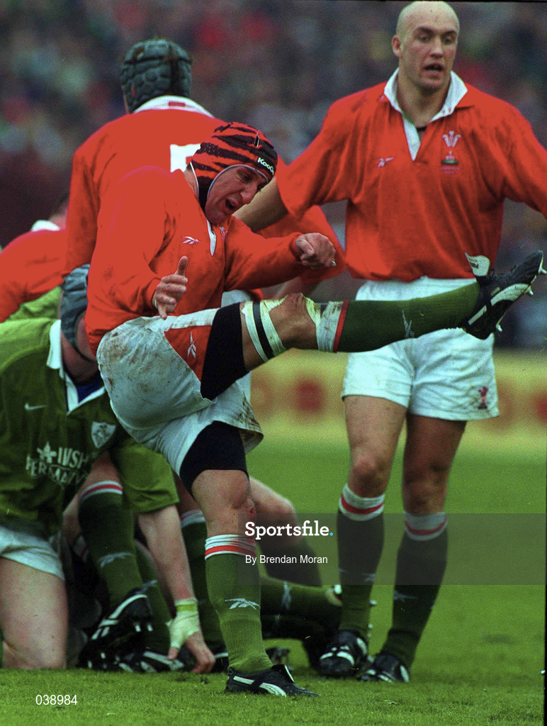 1 April 2000; Rupert Moon of Wales during the Lloyds TSB 6 Nations match between Ireland and Wales at Lansdowne Road in Dublin. Photo by Brendan Moran/Sportsfile