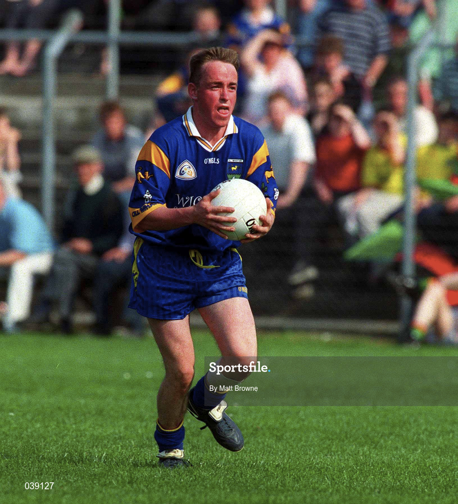 7 May 2000; Thomas Horney of Wicklow during the Bank of Ireland Leinster Senior Football Championship Group Stage Round 1 match between Wicklow and Carlow at the Aughrim County Ground in Aughrim, Wicklow. Photo by Matt Browne/Sportsfile