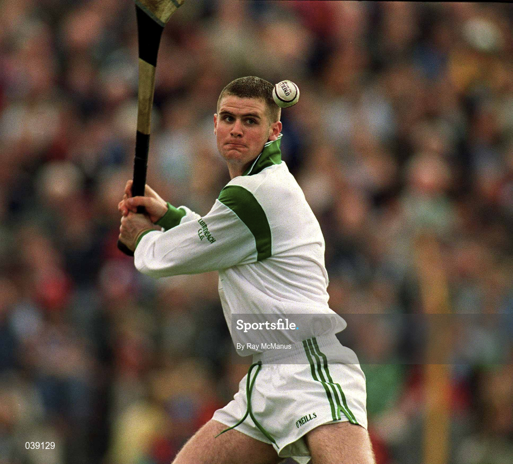 30 April 2000; Timmy Houlihan of Limerick during the Church & General National Hurling League Division 1 Semi-Final match between Tipperary and Limerick at Semple Stadium in Thurles, Tipperary. Photo by Ray McManus/Sportsfile