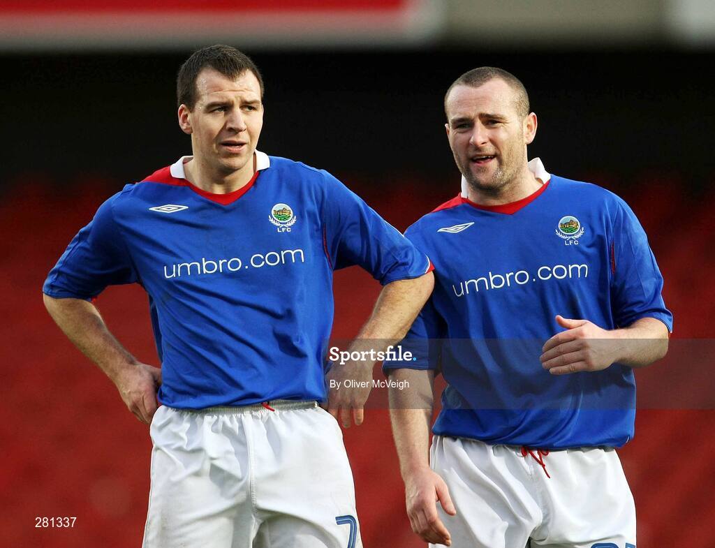 26 January 2008; Linfield's Damien Curran and Conor Downey. Carnegie Premier League, Linfield v Armagh City, Windsor Park, Belfast, Co Antrim. Picture credit; Oliver McVeigh / SPORTSFILE