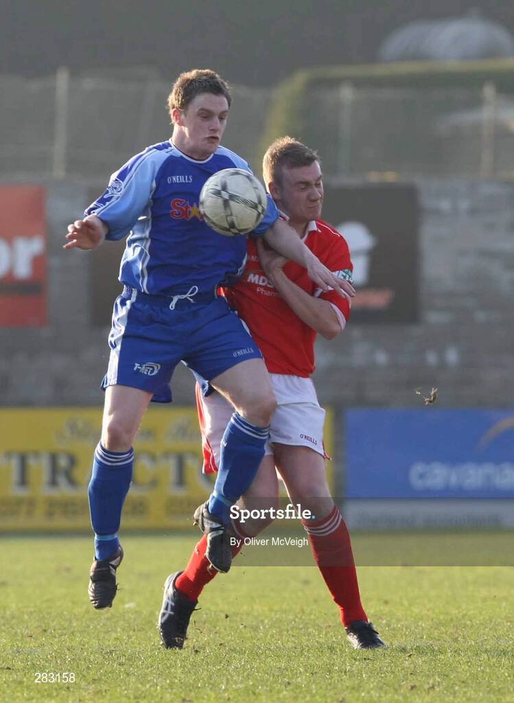 16 February 2008; Jamie Tomelty, Dungannon Swifts, in action against David McAlinden, Cliftonville. Carnegie League Premier Division, Dungannon Swifts v Cliftonville, Stangmore Park, Dungannon, Co. Tyrone. Picture credit; Oliver McVeigh / SPORTSFILE
