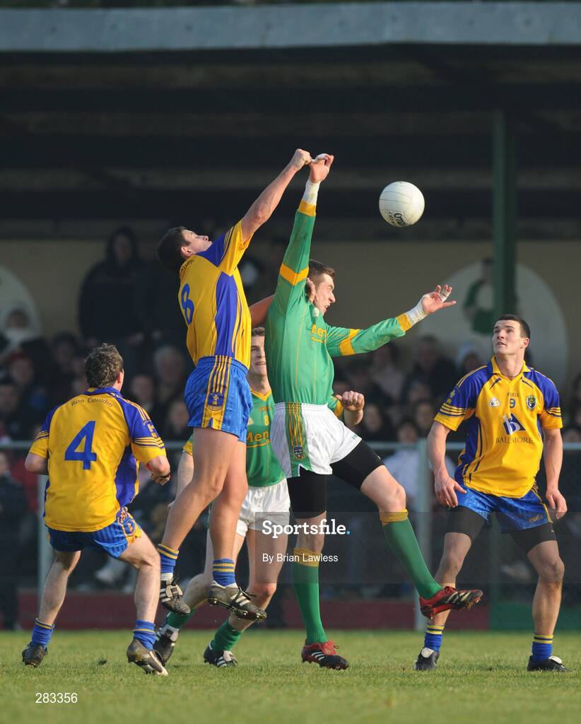 17 February 2008; Mark Ward, Meath, in action against Karol Mannion, Roscommon. Allianz National Football League, Division 2, Round 2, Roscommon v Meath, Kiltoom, Co. Roscommon. Picture credit; Brian Lawless / SPORTSFILE