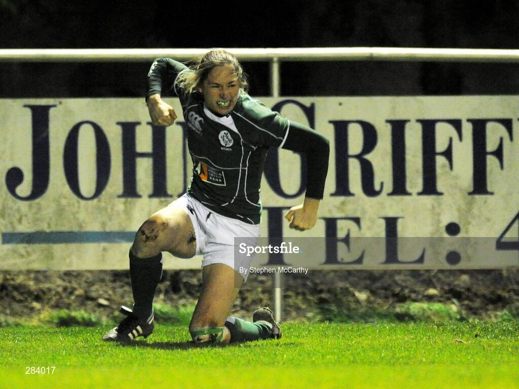 22 February 2008; Ireland's Sarajane Belton celebrates after scoring her side's second try. Women's Six Nations Rugby Championship, Ireland v Scotland, Templeville Road, Dublin. Picture credit: Stephen McCarthy / SPORTSFILE