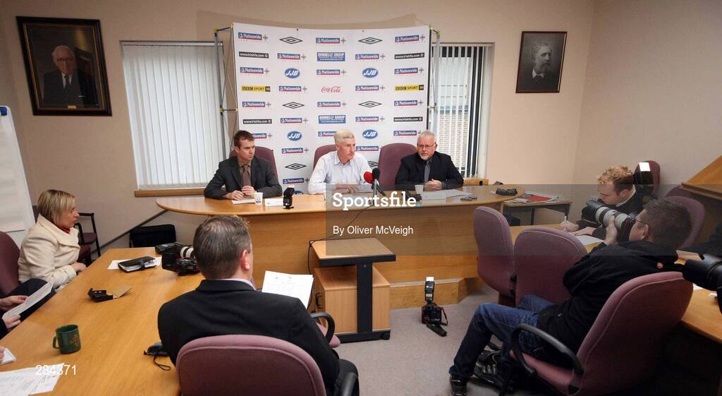 25 January 2008; Northern Ireland manager Nigel Worthington at the announcement of the squad for their forthcoming friendly against Bulgaria. IFA Headquarters, Windsor Avenue, Belfast. Picture Credit: Oliver McVeigh / SPORTSFILE