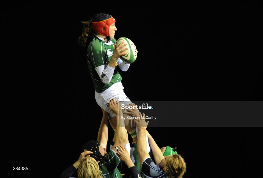 22 February 2008; Caroline Mahon, Ireland, gains possession for her side in the lineout. Women's Six Nations Rugby Championship, Ireland v Scotland, Templeville Road, Dublin. Picture credit: Stephen McCarthy / SPORTSFILE