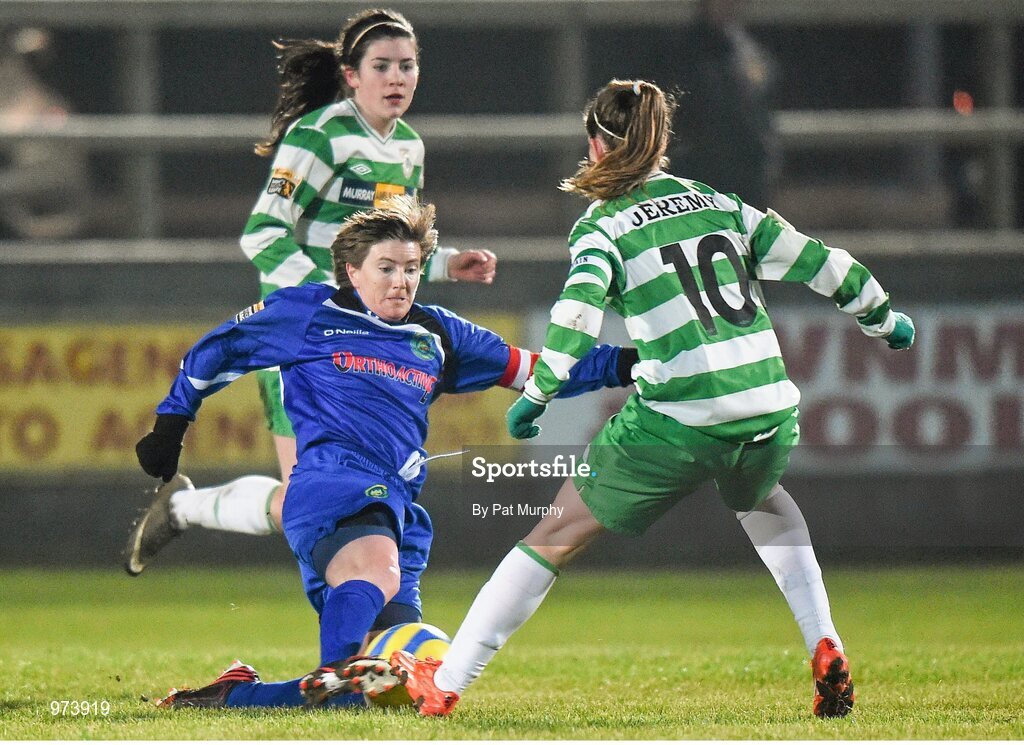 14 March 2015; Sylvia Gee, Peamount United, in action against Emma Hansberry, Castlebar Celtic. Continental Tyres Women's National League, Castlebar Celtic v Peamount United, Celtic Park, Castlebar, Co. Mayo. Picture credit: Pat Murphy / SPORTSFILE