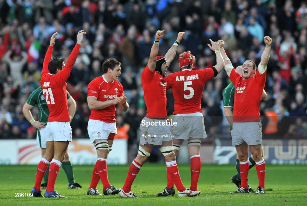 8 March 2008; Wales players celebrate winning the Triple Crown at the final whistle. RBS Six Nations Rugby Championship, Ireland v Wales, Croke Park, Dublin. Picture credit: Brian Lawless / SPORTSFILE